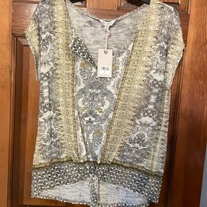 Short sleeve, lucky brand sz Med, yellow, black, and white.